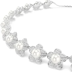 Ariana Grande x Swarovski choker