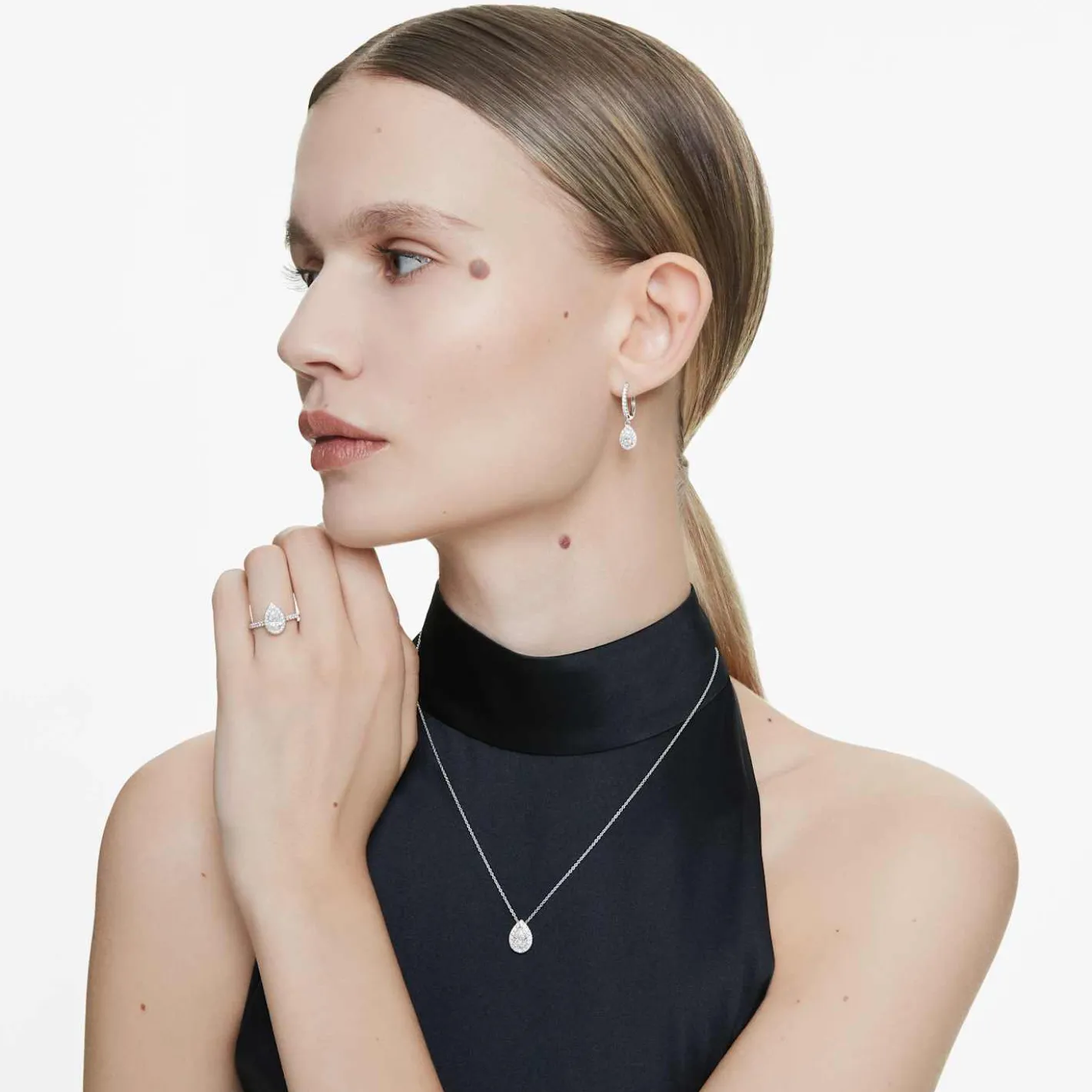 Eternity drop earrings