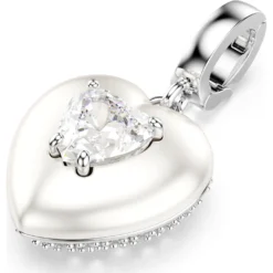 Idyllia charm