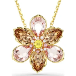 Idyllia pendant and brooch