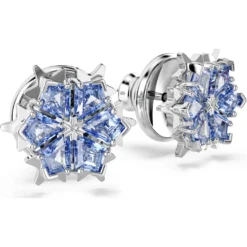 Magic stud earrings