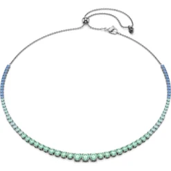 Matrix necklace