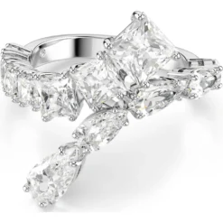 Matrix ring