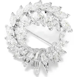 Mesmera brooch