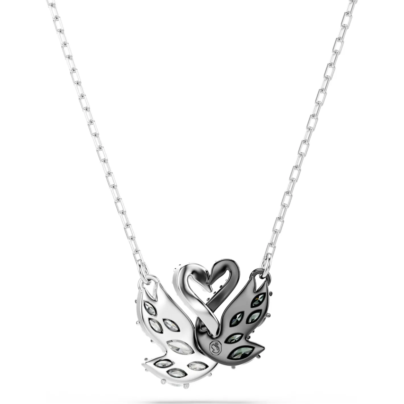 Swan pendant