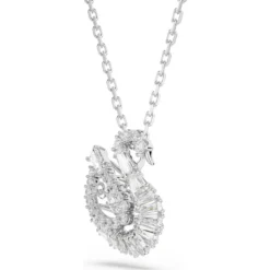 Swan pendant