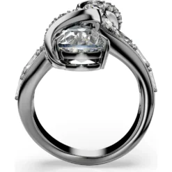 The Vienna Collection open ring