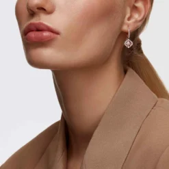 Una drop earrings